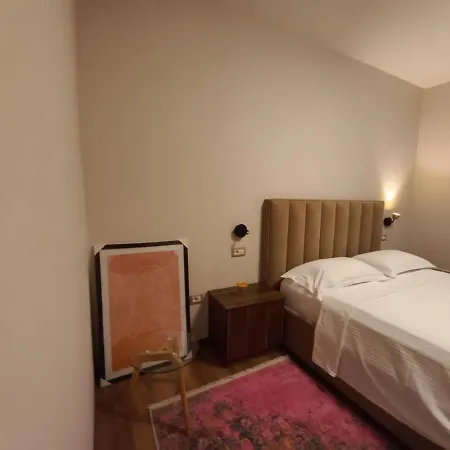 Penthouse & Aparts 게스트하우스