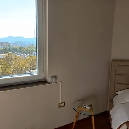 Penthouse & Aparts ゲストハウス *